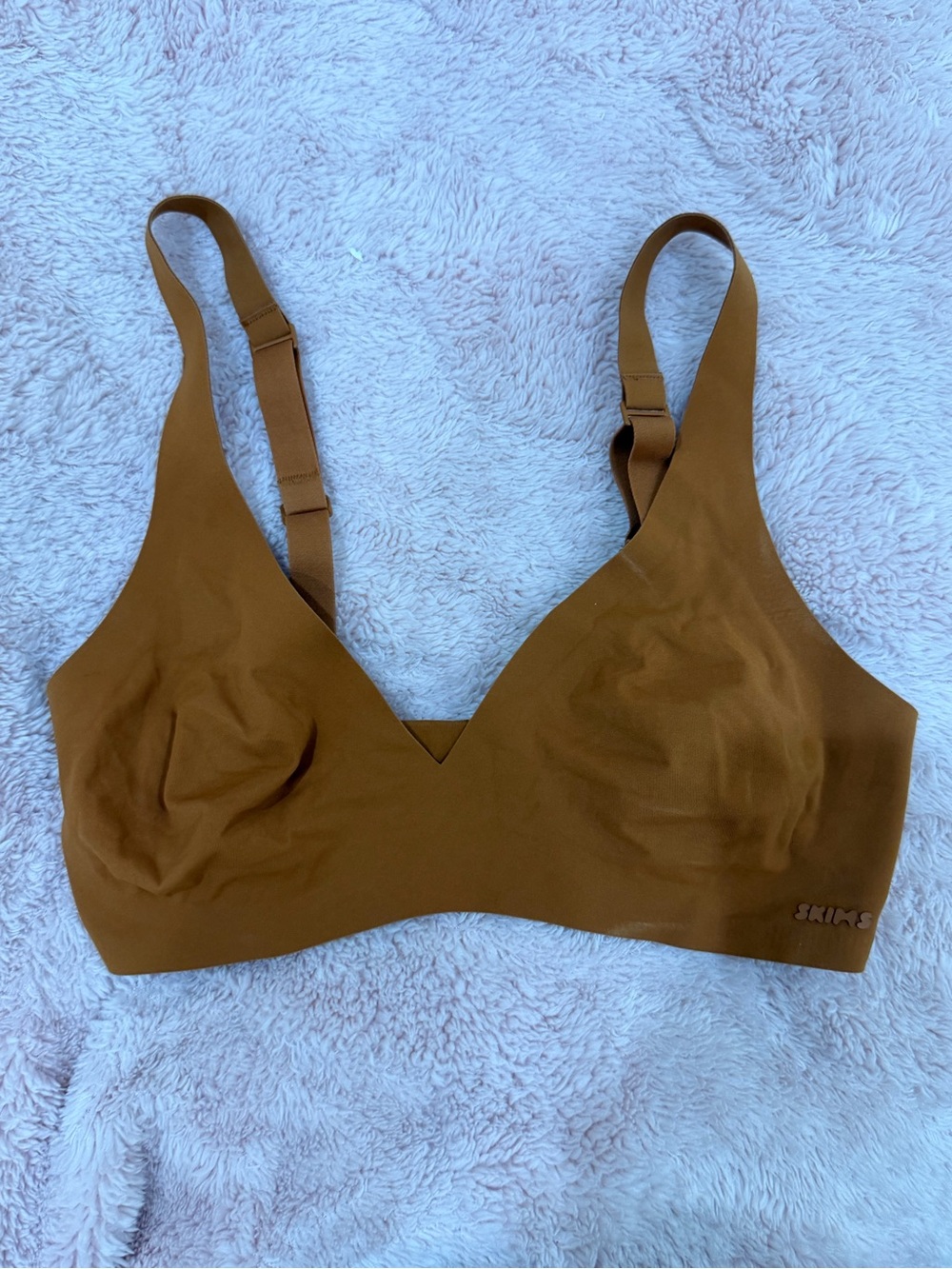 SKIMS naked plunge bralette